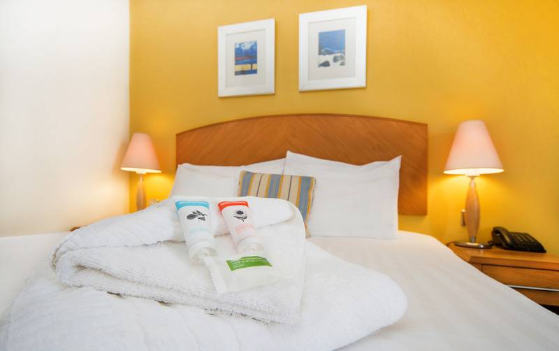 חדר סטנדרט, The Worcester Whitehouse