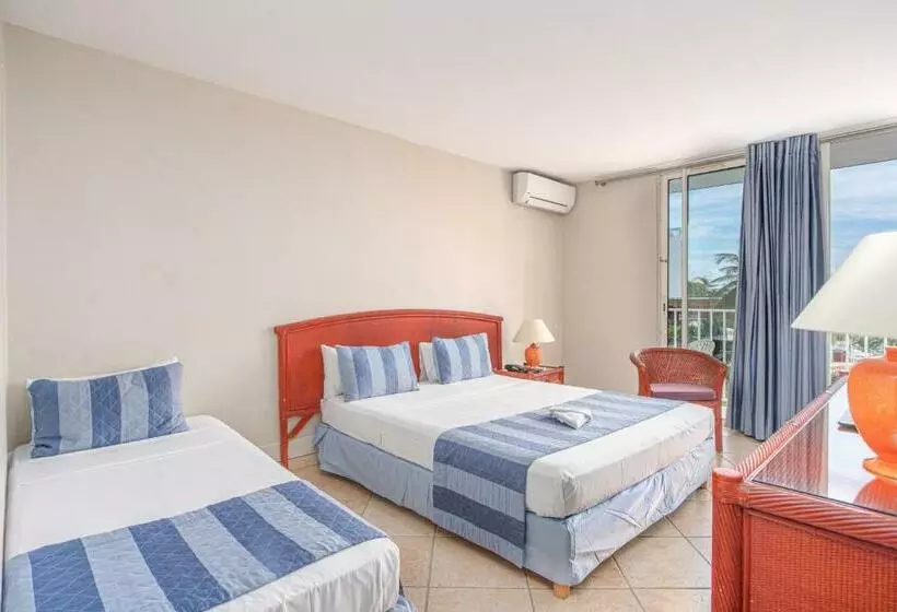 اتاق سوپریور سه تخته, Zenitude Hôtel Résidences Le Salako