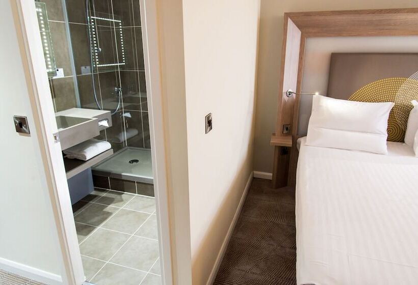 Номер Superior, Novotel Nottingham Derby