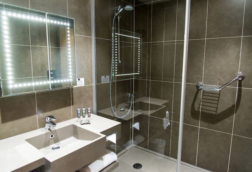 Номер Superior, Novotel Nottingham Derby