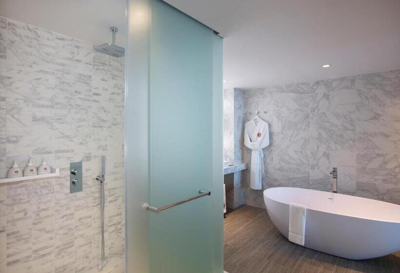 סוויטת ג'וניור נוף לים, Angsana Corfu Resort & Spa