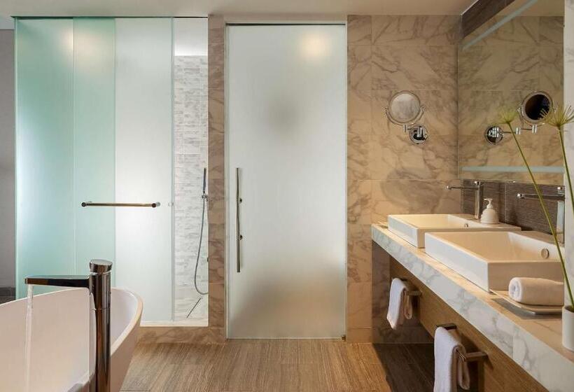 סוויטת ג'וניור נוף לים, Angsana Corfu Resort & Spa