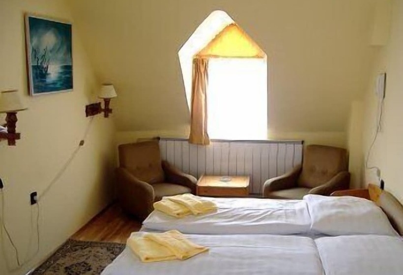 غرفة قياسية, Bara Junior