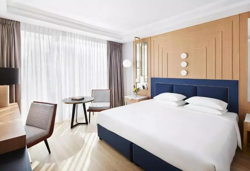 キングサイズベッドのスタンダードルーム, Grand Hyatt Athens