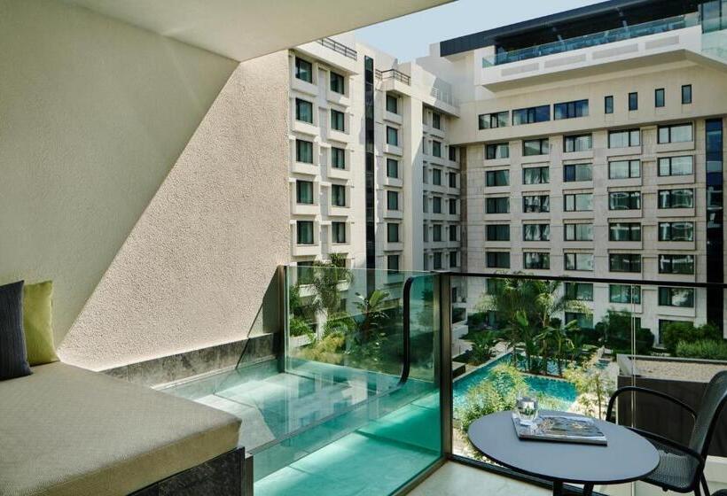اتاق لوکس با تخت بزرگ, Grand Hyatt Athens