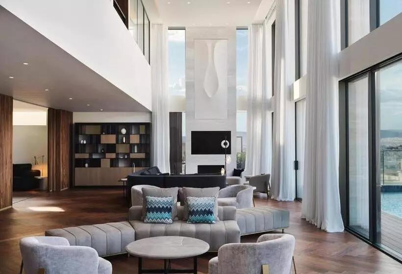 ペントハウススイート, Grand Hyatt Athens
