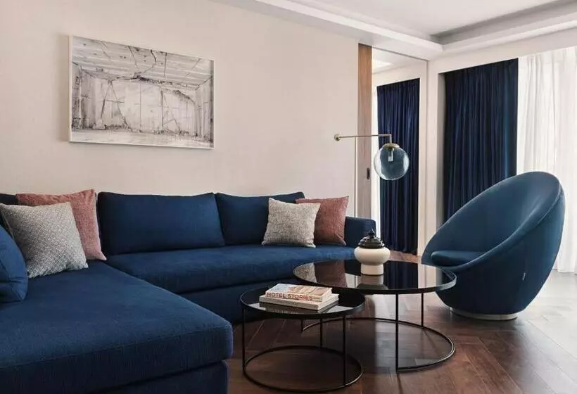Suite with Pool, Grand Hyatt Athens