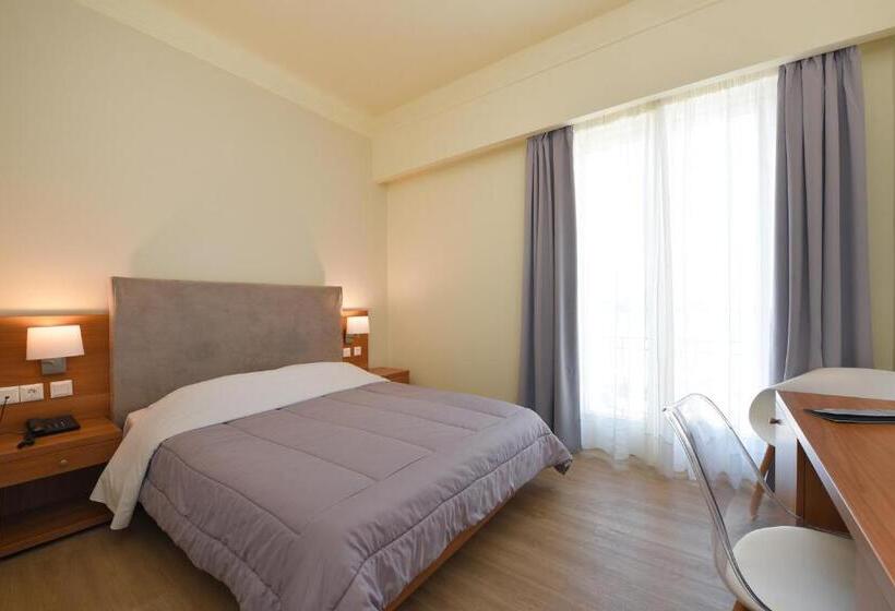 اتاق استاندارد با چشمانداز دریا, Hermes