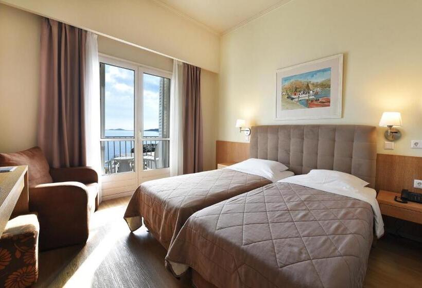 اتاق استاندارد با چشمانداز دریا, Hermes