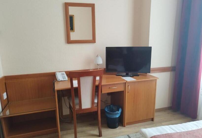 חדר סטנדרט, Pannonia