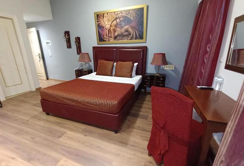 스탠다드 룸, Queens Leriotis