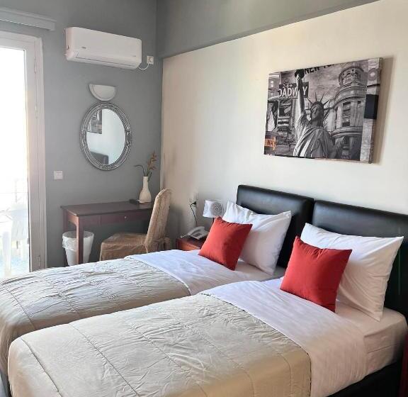 스탠다드 트리플 룸, Queens Leriotis