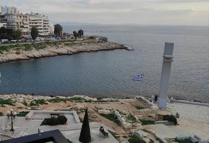 스탠다드 룸, Queens Leriotis