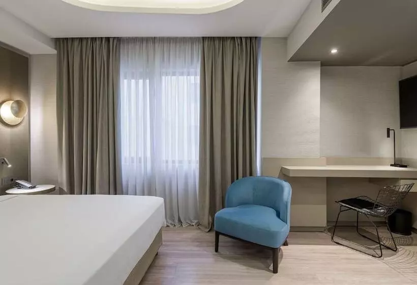 Standard Room, Radisson Blu Park Hotel Athens