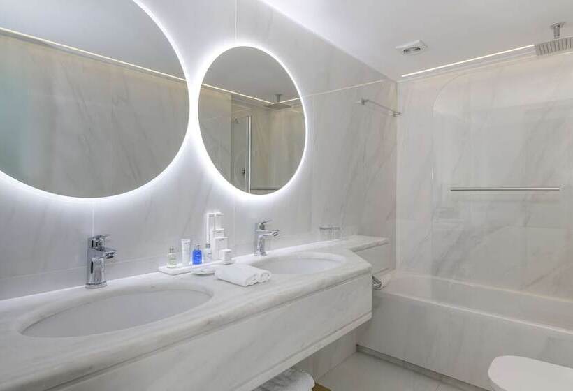 家庭间, Radisson Blu Park Hotel Athens