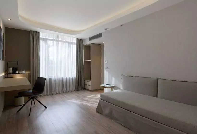 Family Room, Radisson Blu Park Hotel Athens