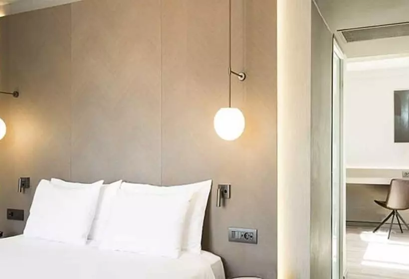 Family Room, Radisson Blu Park Hotel Athens