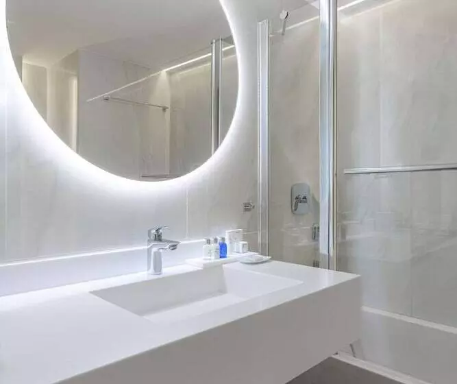 Superior Room, Radisson Blu Park Hotel Athens