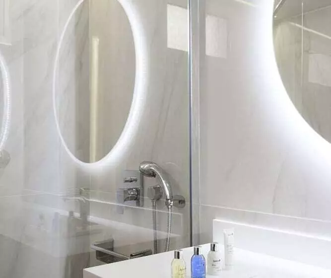 Superior Room, Radisson Blu Park Hotel Athens