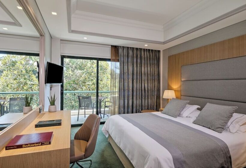 חדר דלוקס, Rodos Park