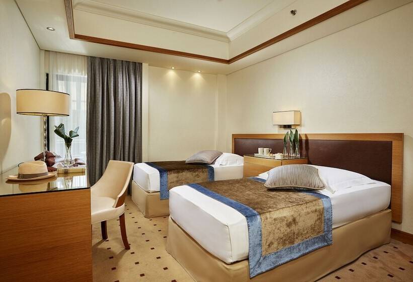 חדר דלוקס, Rodos Park