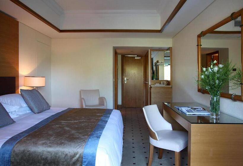 חדר דלוקס, Rodos Park