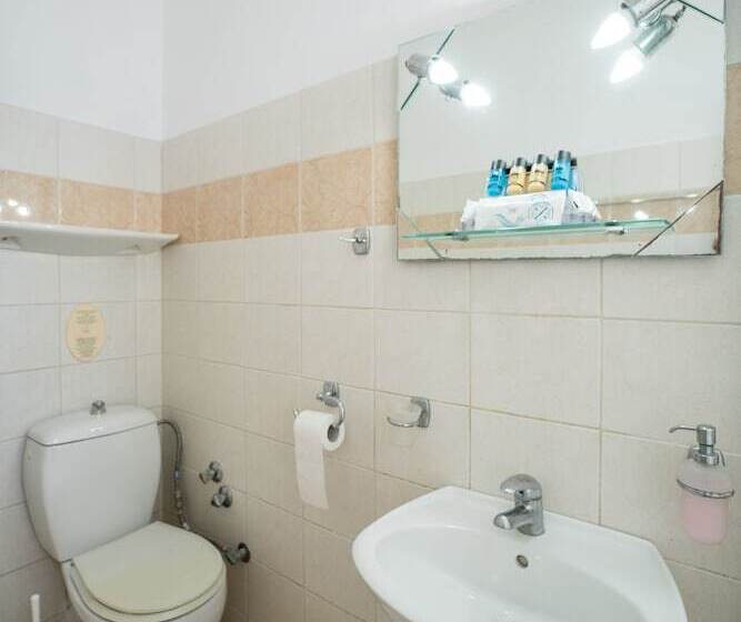 Семейный Номер, Summery