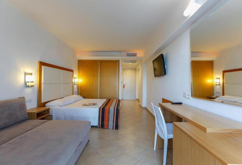 스탠다드 트리플 룸, Sun Palace Hotel   All Inclusive