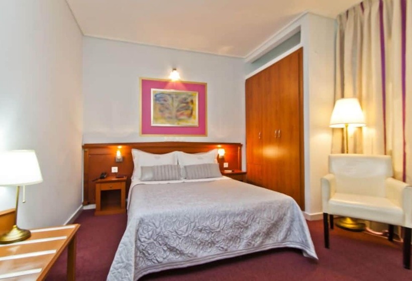 标准间, Triton Hotel Piraeus