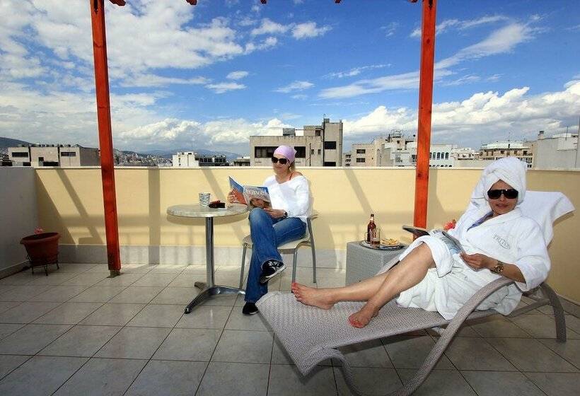 Номер Executive, Triton Hotel Piraeus