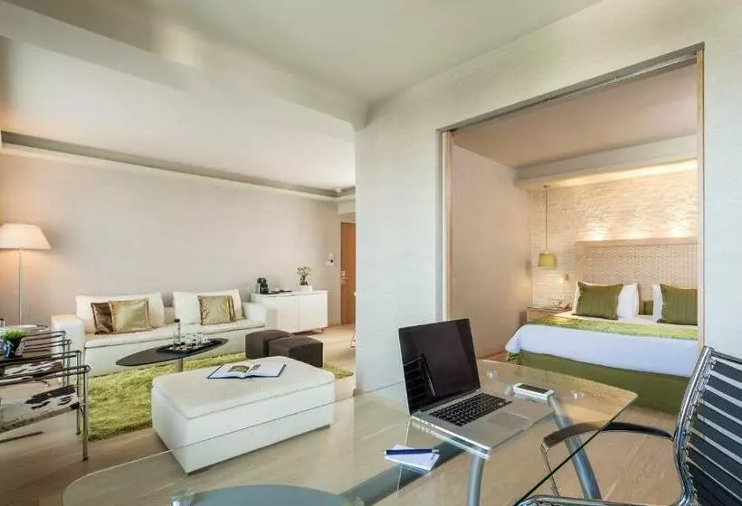 Presidential Suite, Radisson Blu Park Hotel Athens