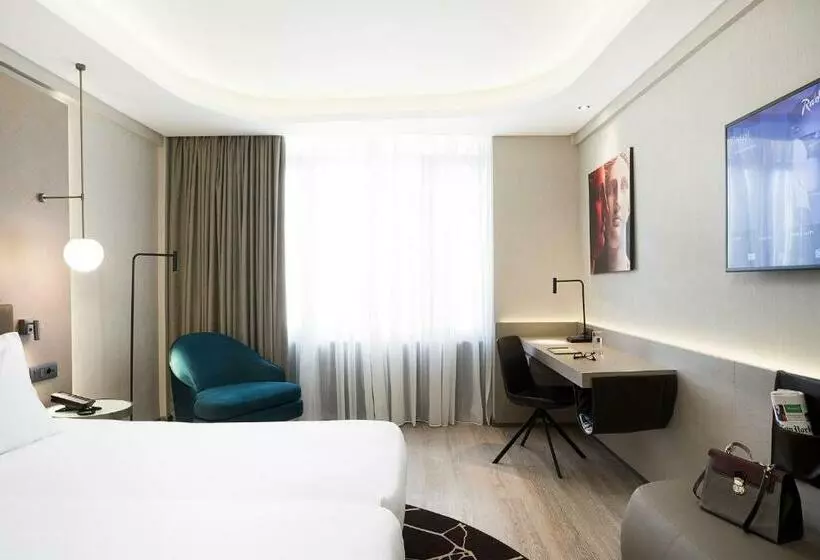 Superior Room, Radisson Blu Park Hotel Athens