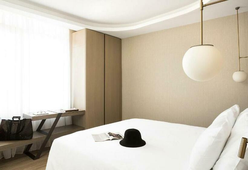 家庭间, Radisson Blu Park Hotel Athens