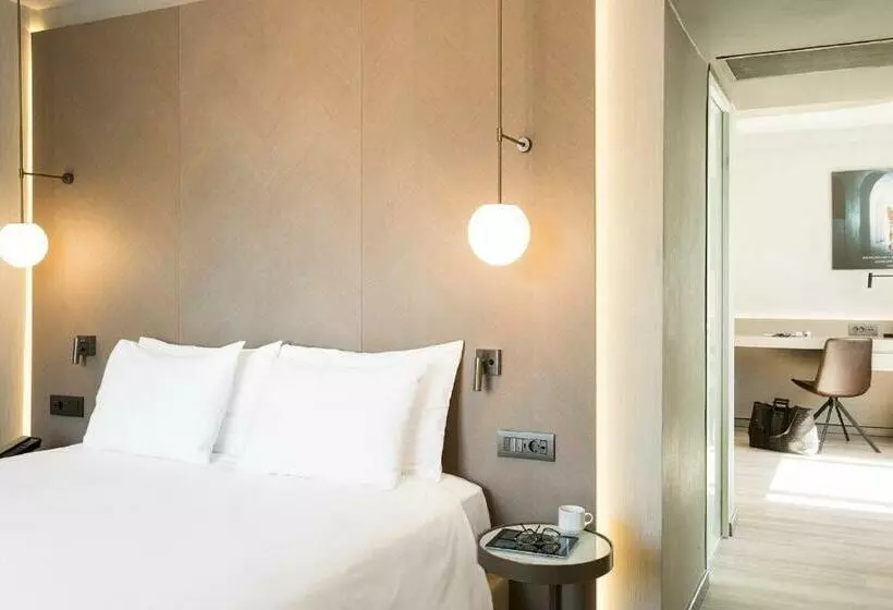 Family Room, Radisson Blu Park Hotel Athens