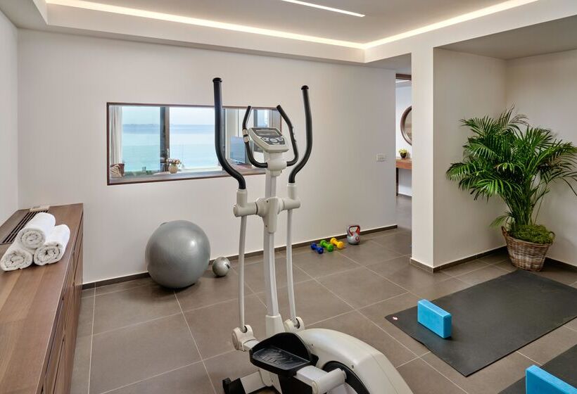 سوییت جونیور با چشم‌انداز دریا, White Rocks Hotel Kefalonia