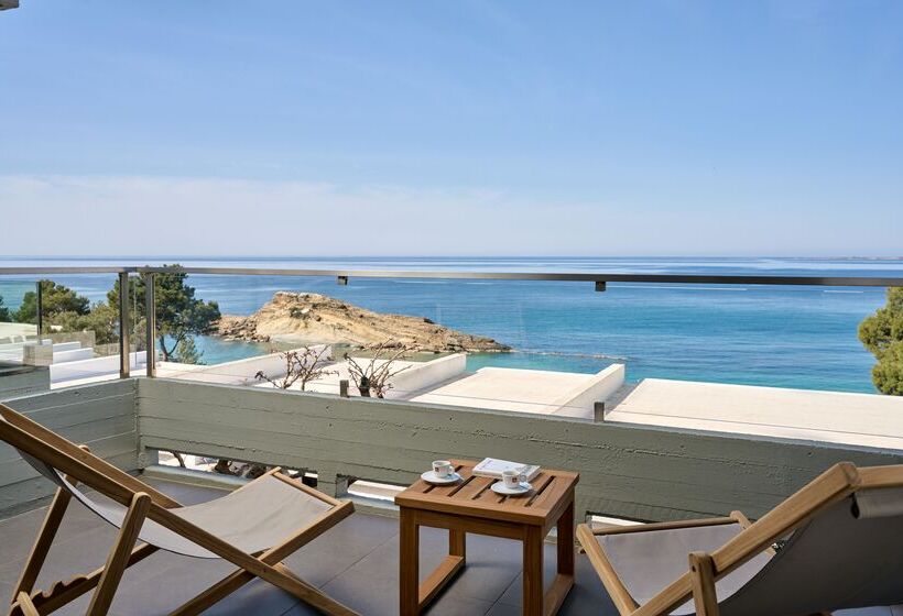 سوییت جونیور با چشم‌انداز دریا, White Rocks Hotel Kefalonia