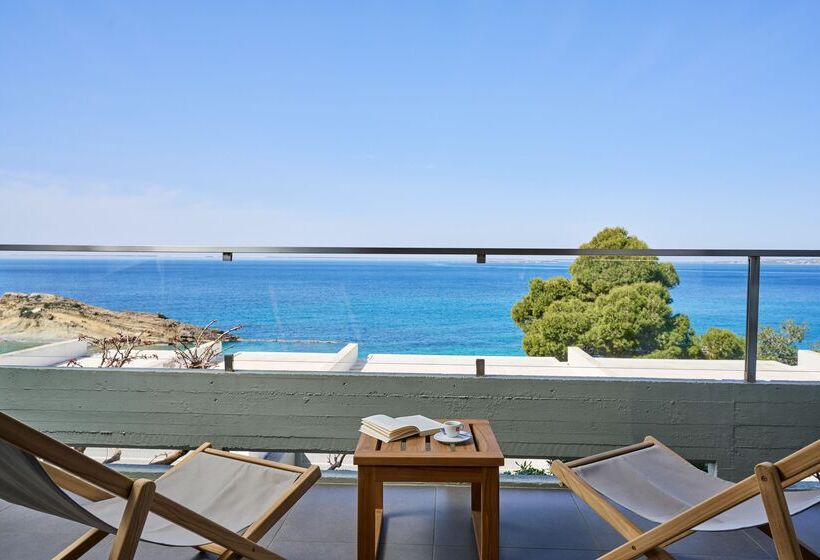 سوییت جونیور با چشم‌انداز دریا, White Rocks Hotel Kefalonia