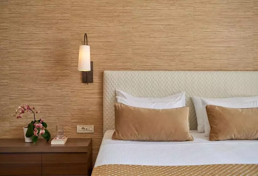 سوییت با استخر, White Rocks Hotel Kefalonia