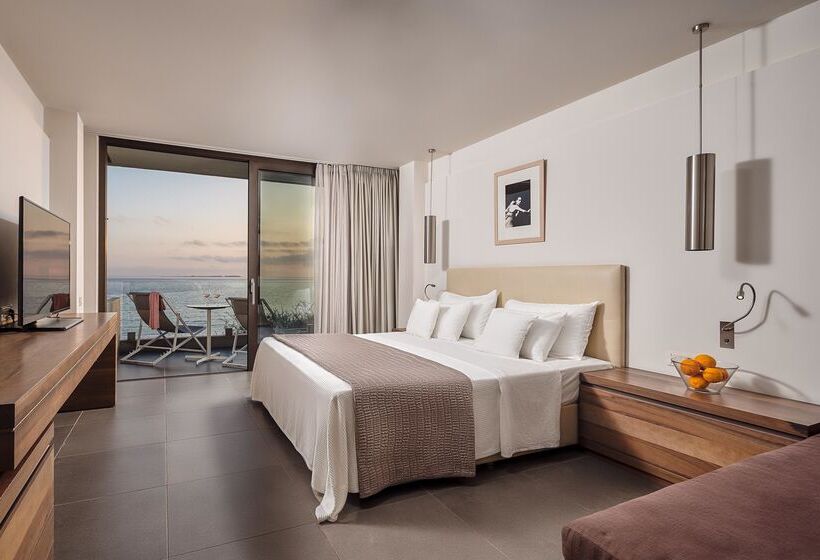 بانگلوی استاندارد با چشم‌انداز دریا, White Rocks Hotel Kefalonia