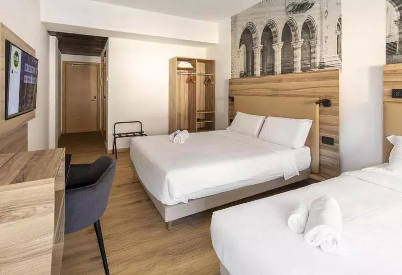 Chambre Triple Standard, B&B Hotel Como Baradello