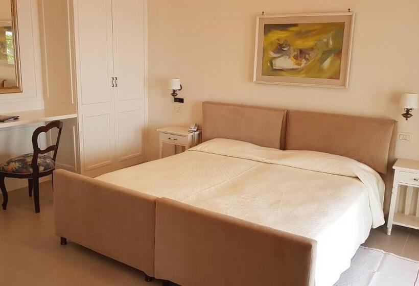 Люкс, Grand Hotel San Michele