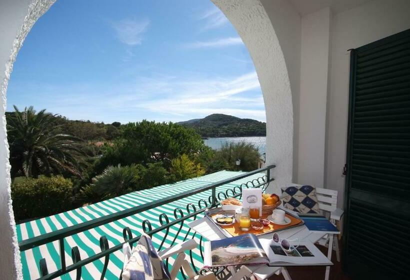 غرفة قياسية إطلالة جانبية علي البحر, Antares