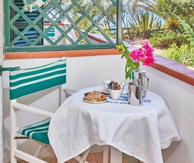 غرفة قياسية إطلالة جانبية علي البحر, Antares