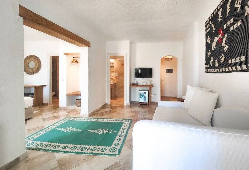 חדר קומפורט לשלושה, Balocco