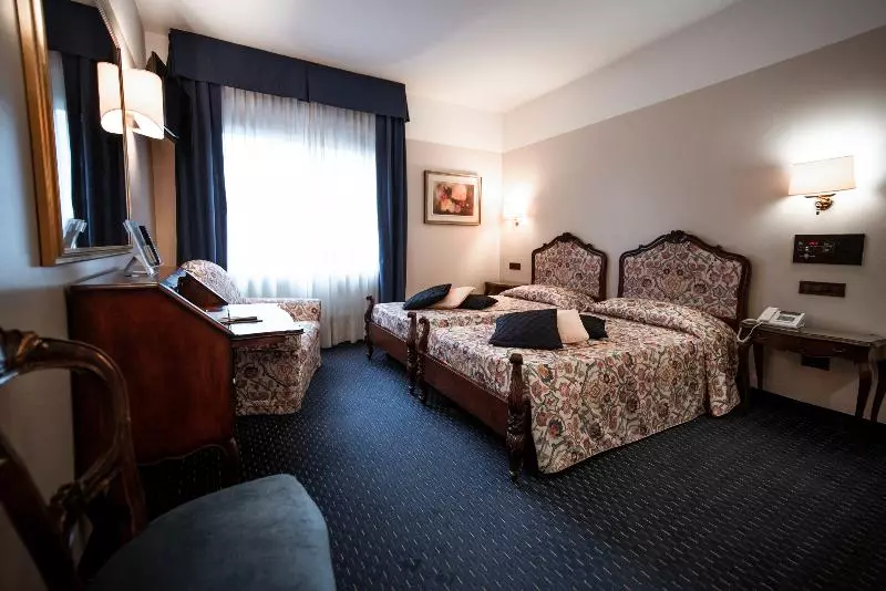 コンフォートルーム, Bonotto Hotel Belvedere
