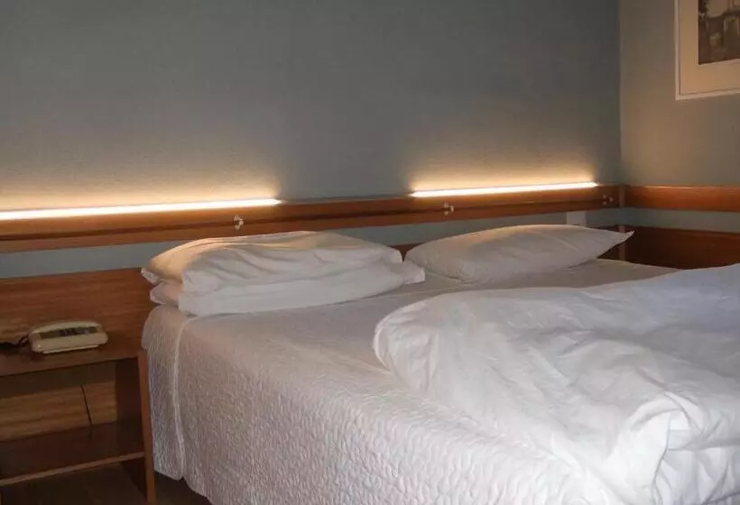Standard Room, Canturio