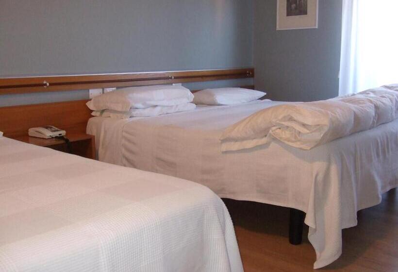 スタンダードトリプルルーム, Canturio