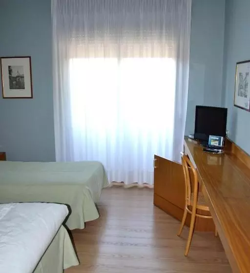 Standard Triple Room, Canturio