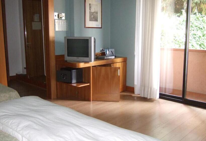 スタンダードトリプルルーム, Canturio