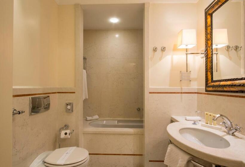 غرفة إقتصادية, Corona D Oro 1890